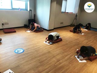 Hatha Yoga classes in Dubai for kids, Atmaanaan Centre