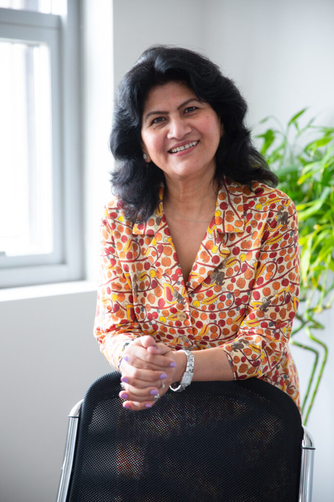Top rated anger management therapist in Dubai, Anita Raina, Anita Kaul Atmaanaan.